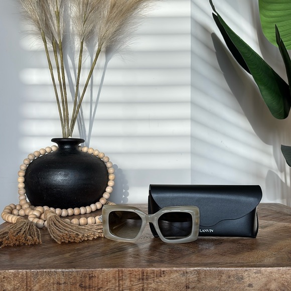 NWT⚠️ Authentic LANVIN 50mm Gradient Square Designer Sunglasses🤎🕶️🌅 - Picture 5 of 17